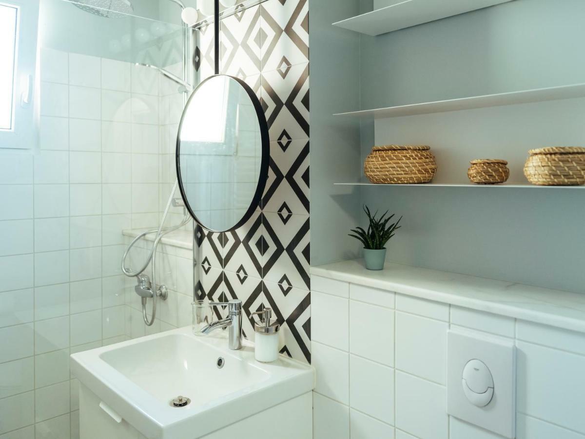 Parklake Design Apartment - Fabulous View - Netflix Bükreş Dış mekan fotoğraf