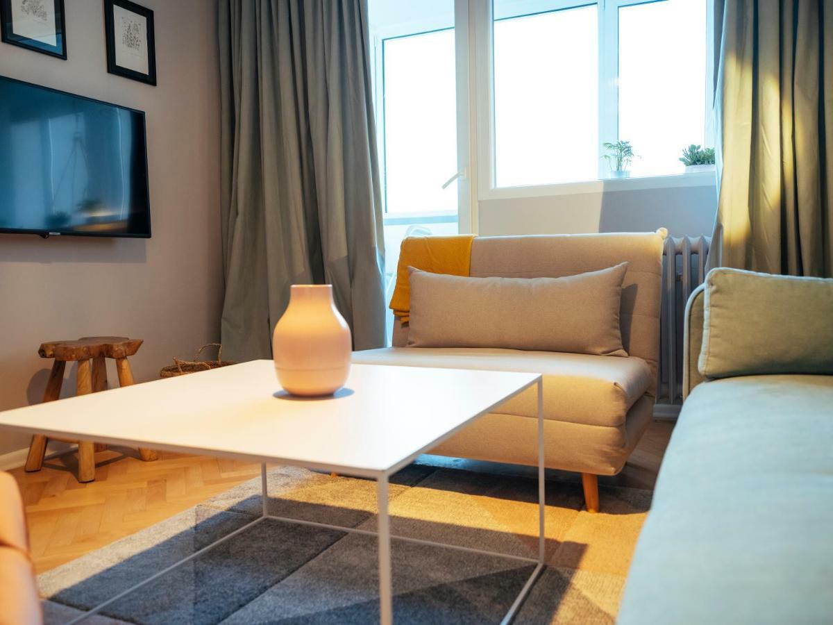 Parklake Design Apartment - Fabulous View - Netflix Bükreş Dış mekan fotoğraf